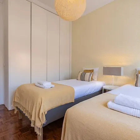 Unique Riverview Cruz Quebrada