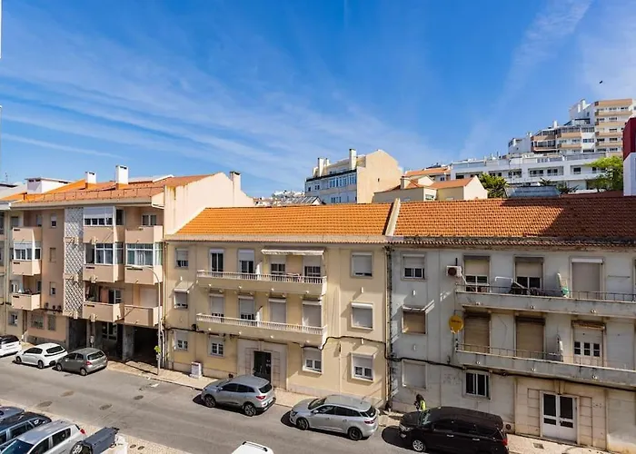 Unique Riverview Διαμέρισμα *